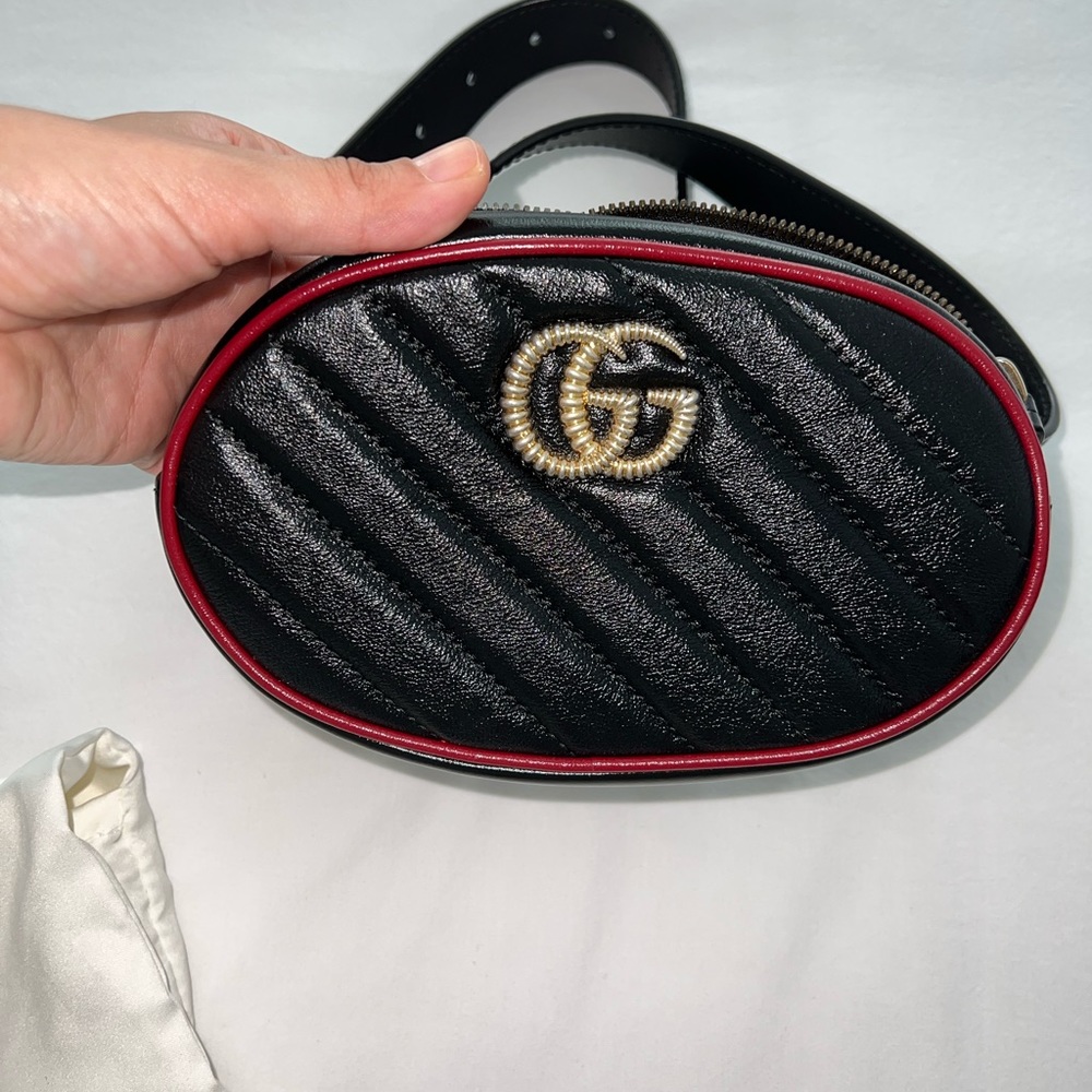 Gucci Marmont Leather Belt Bag - Picture 9 of 9